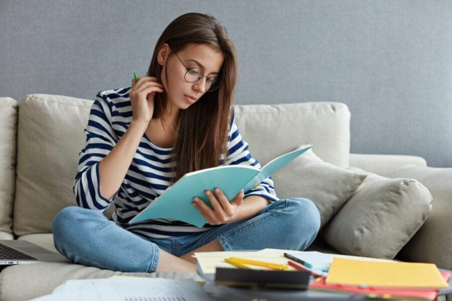 Relire les informations sur l'entreprise Relire les informations sur l'entreprise