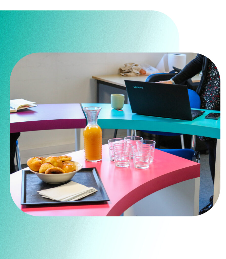 Petit Dej' KEY FORM Petit Dej' KEY FORM
