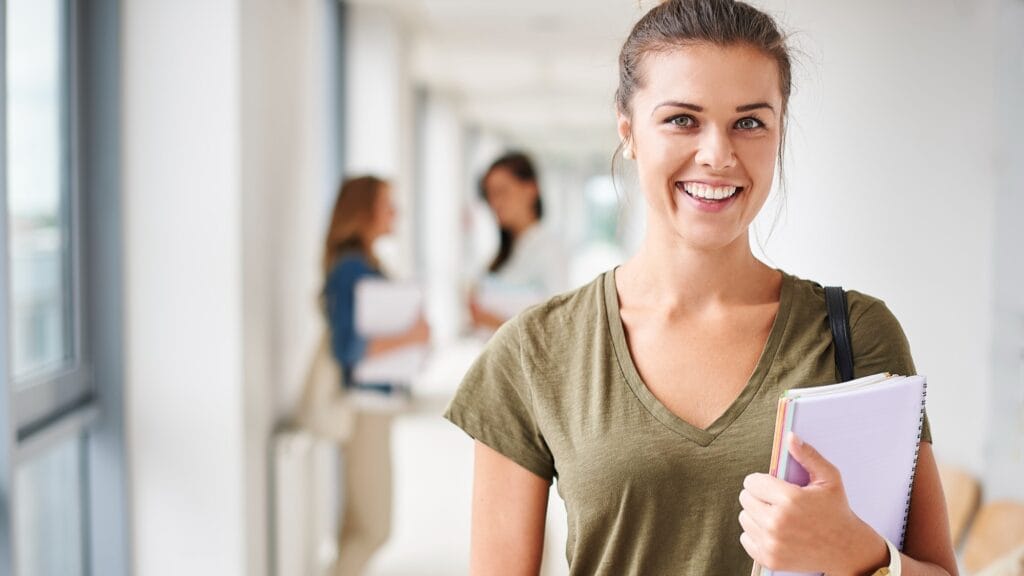 Responsable de Developpement Commercial NjYc5X3PRja2NeaAMwmv KEY FORM & Solutions